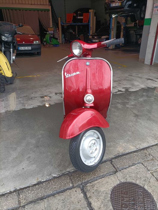 Vendo duas Vespas 50cc