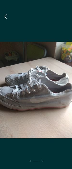 Nike trampki szare rozmiar 40,5