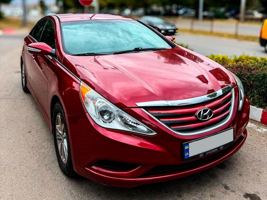 Продам авто Hyundai Sonata 2014 року в гарному стані!