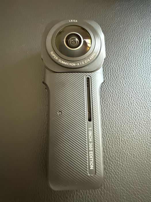 Insta360 ONE RS com case de mergulho
