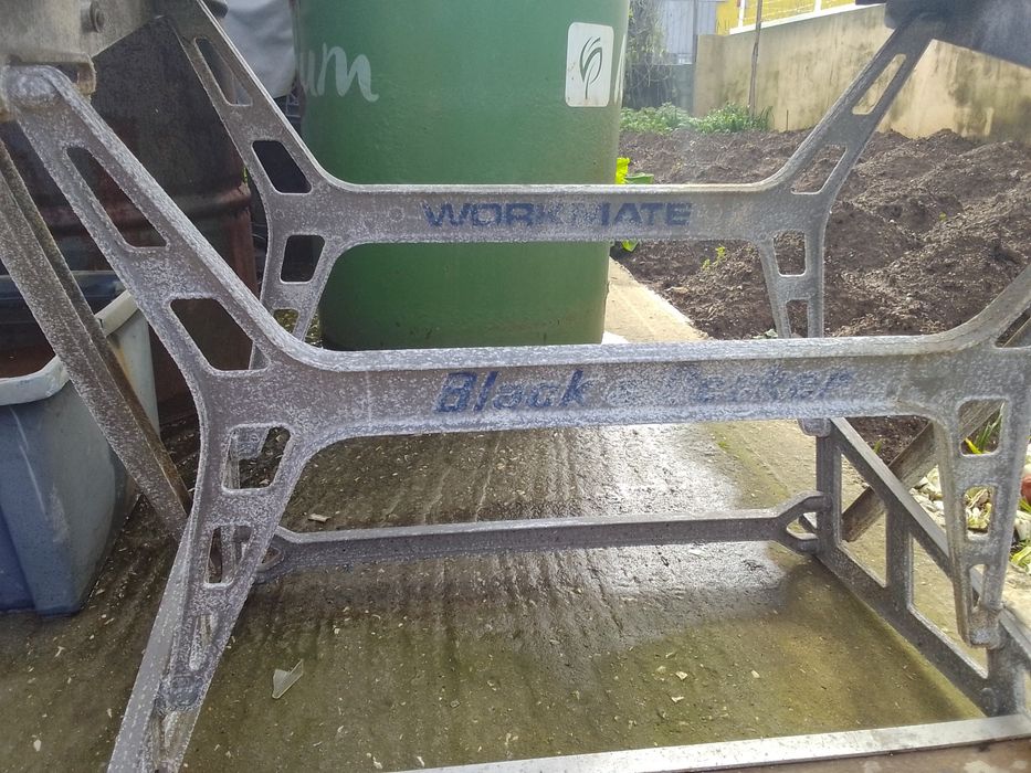 Mesa para bricolage de marca