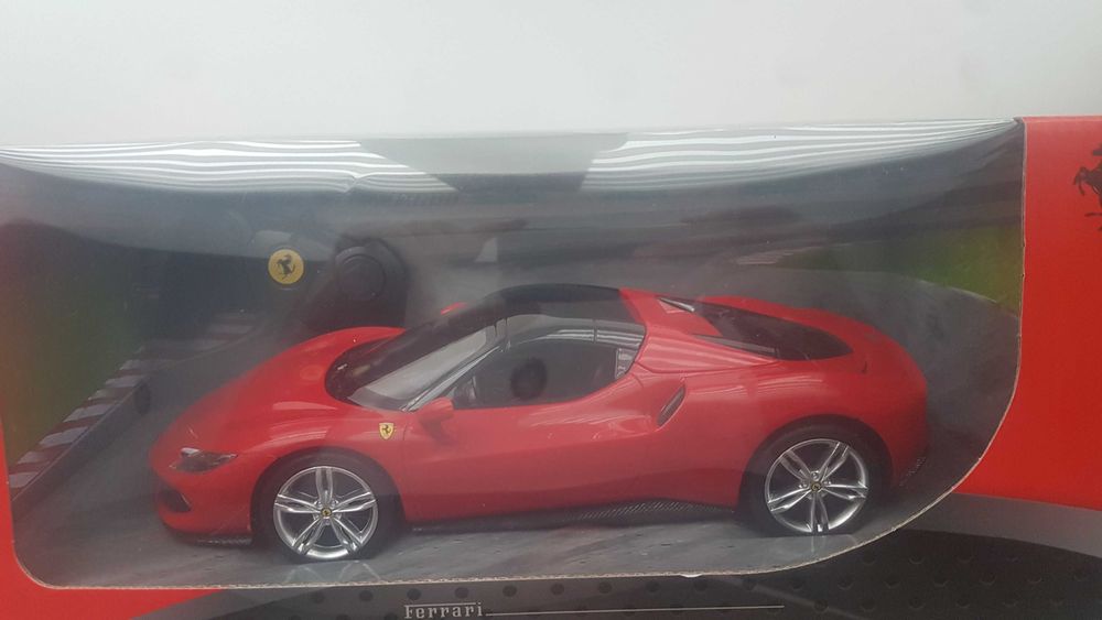 do kolekcji - R/C Ferrari 296 GTS - nowy - zdalniesterowany