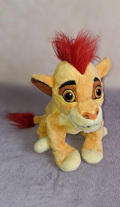 Левеня Кайон Disney