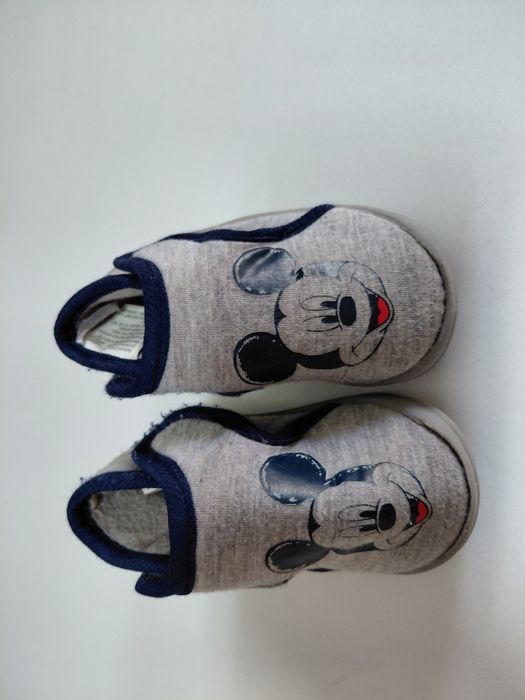 Pantufas tamanho 21 para menino