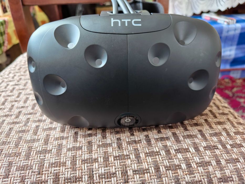 VR Шолом HTC Vive — ПОВНІСТЮ РОБОЧИЙ комплект (1 базова станція)