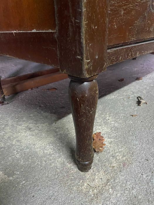 Cómoda 4 Gavetas antiga