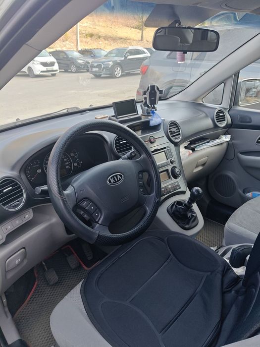 Kia Caren's 1.6 2011року