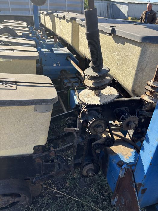 Сівалка Kinze 2000