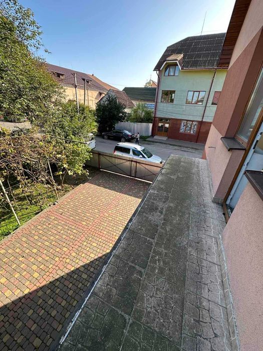 Продається будинок в м. Тячів