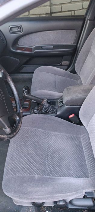Nissan maksima 3.0 на запчастини