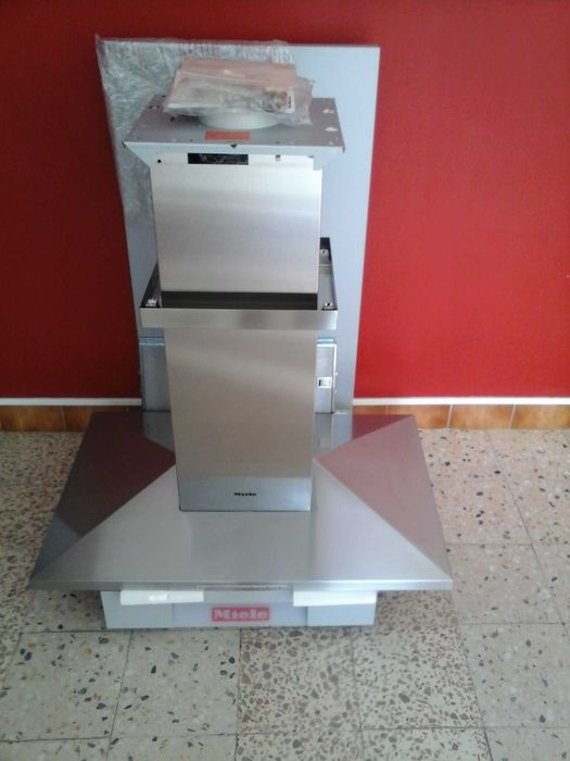 Exaustor ilha Inox MIELE
