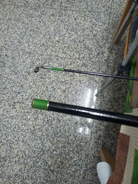 Cana para pesca de rio,  fundo com 2,70 em  ótimo estado