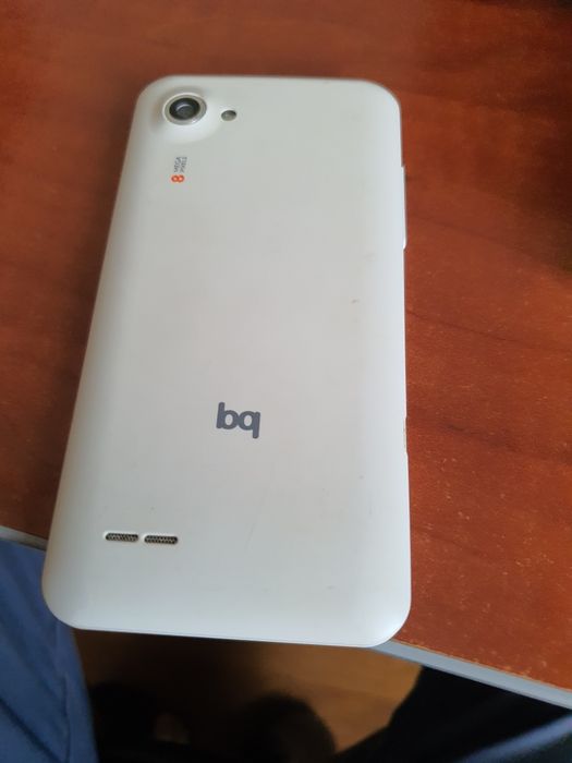 Telemóveis usados a funcionar