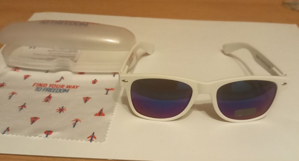 Piękne okulary przeciwsłoneczne UV400 - zupełnie nowe