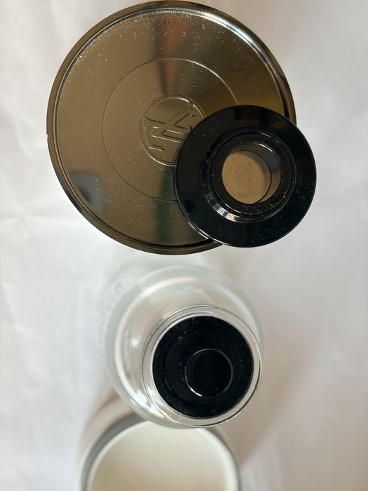 flakon po perfumach Louis Vuitton Imagination