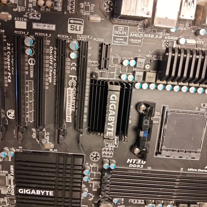 Płyty główne PC GIGABYTE ASUS MSI | LGA AM3+ | zestaw 30 szt