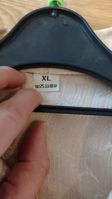 Bluzka ze złotą nitką, rozmiar XL