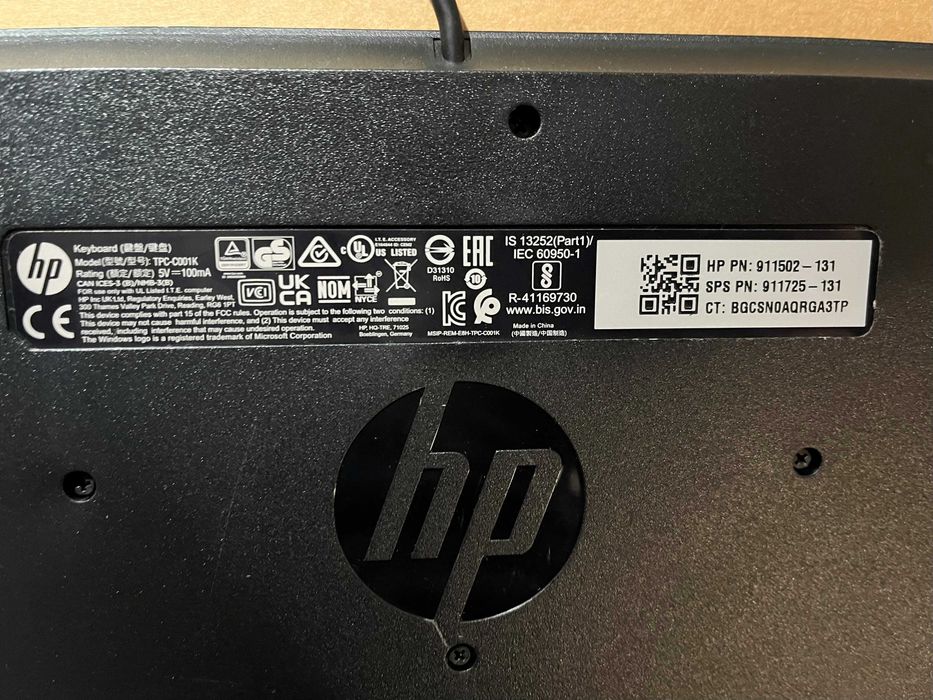 HP EliteDisplay E202 / Teclado / Rato