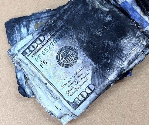 Обмін пошкоджених доларів