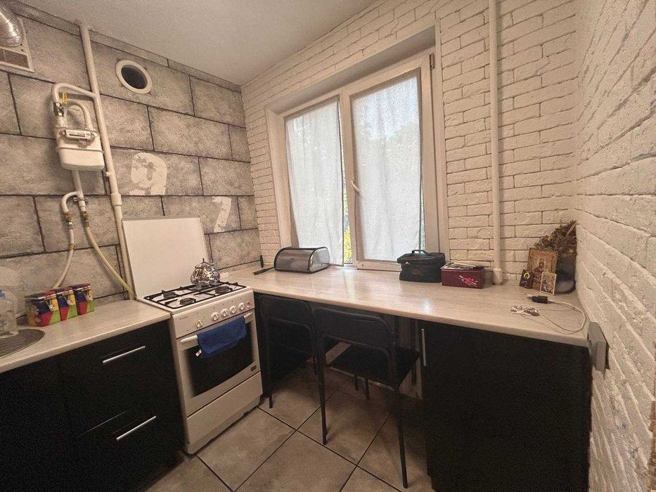 2-кімнатна квартира  центрі по вул. Коденка