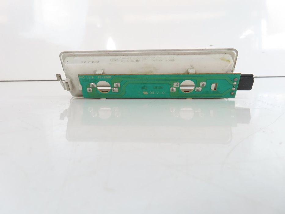 Luz Interior Bmw 3 Compact Ref: 63316961979 / 6908909 2001 - 2005