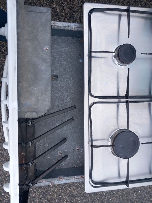 Forno  eléctrico com placa de gás Teka