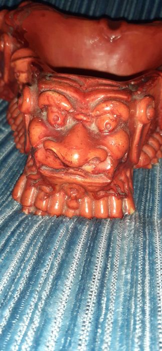 Cinzeiro de Alabastro - Dragões