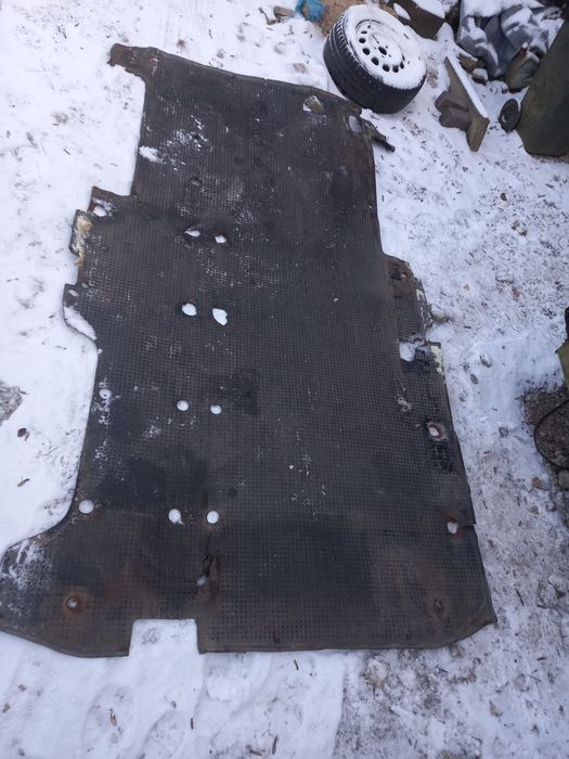 Vw t4 wykladzina gumowa wersja long caravelle transporter