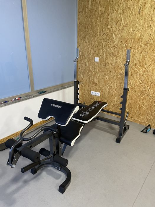 Maquina ginasio com varias funcoes