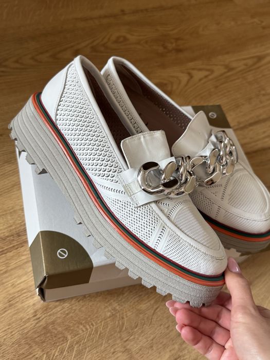 Лофери весна- літо