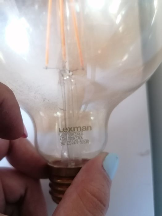 Lâmpadas com filamentos decorativas