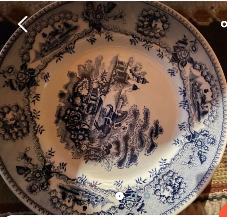 Prato sacavem estatua azul