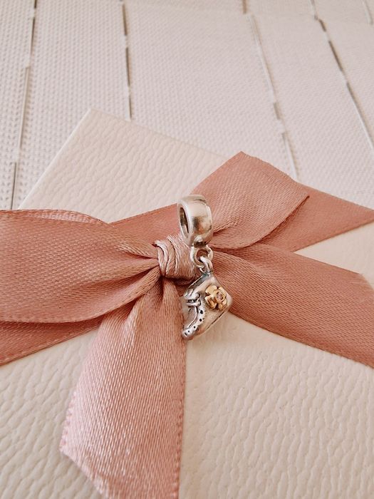 Pendente Bontinha de bebé rosa da Pandora Prata e Ouro
