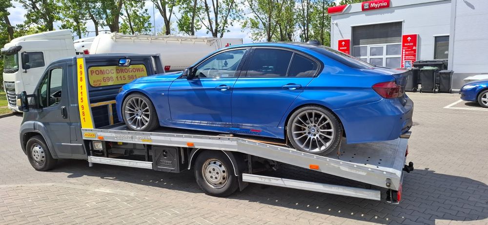 Auto Laweta Pomoc Drogowa Holowanie Transport Bełchatów Wadlew
