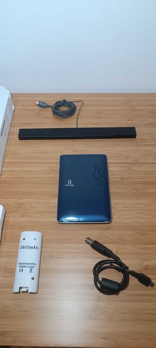 Consola Nintendo Wii Branca c/ 176 Jogos + EXTRAS