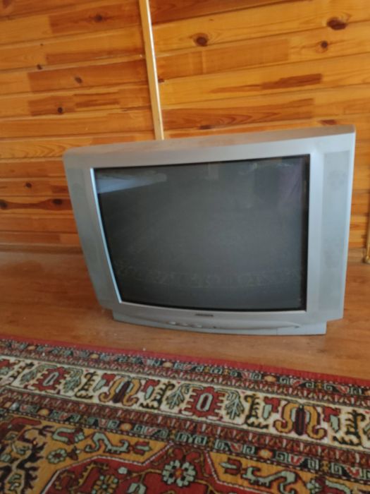 Телевізор Reinford робочий