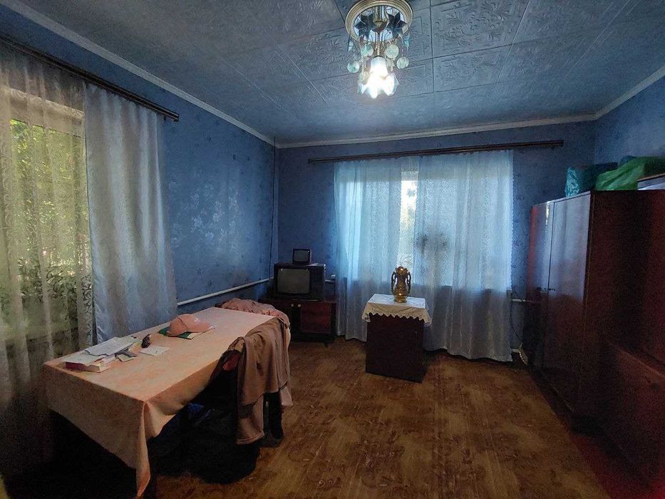 Продам 1\2 частину будинку с. Зідьки