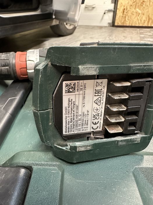 Аккумуляторный шуруповерт Metabo BS 18 L BL Q