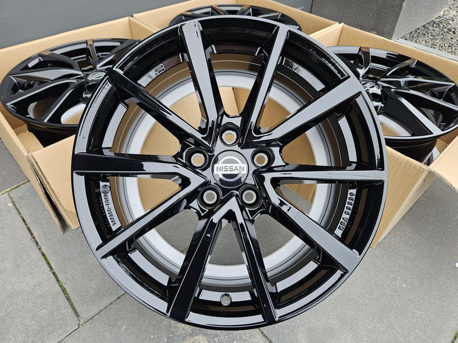 Nissan 17 " Nowe 5x114,3 Juke Qashqai Rogue Felgi Czarne Alufelgi ET35