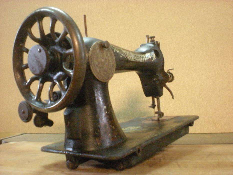 Máquina Costura Singer - Com mais de 100 anos