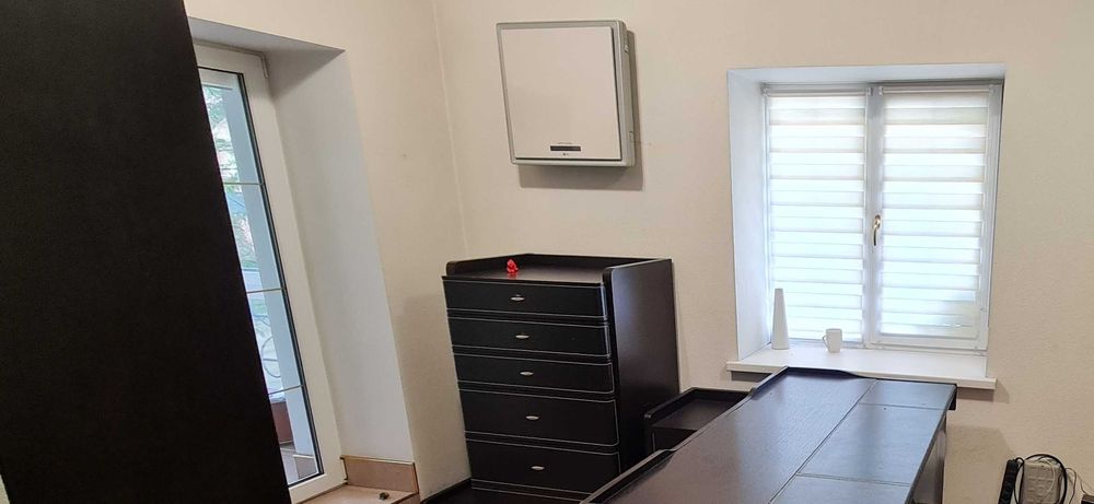 Продаж фасадного приміщення по вул. Погранична. 200 кв.м.