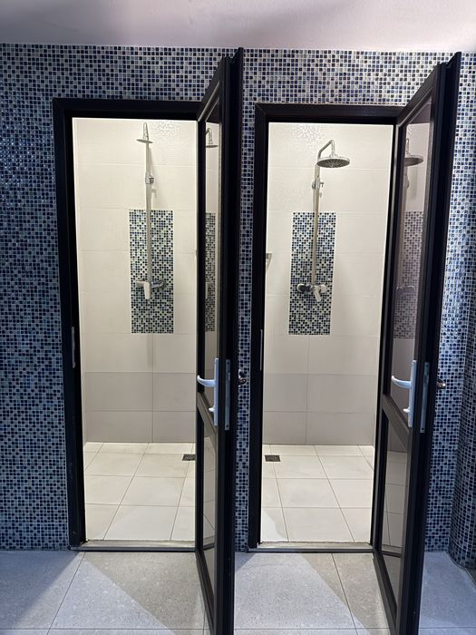 Будинок з сауною і басейном  подобово . Чан