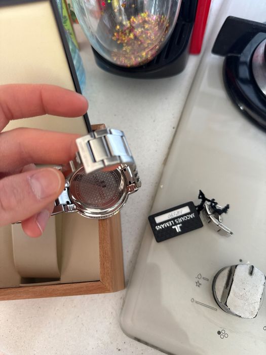 Шикарний годинник Jacques Lemans Geneve