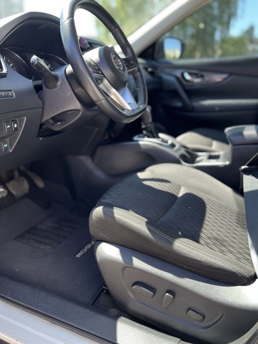 Nissan rogue 2018