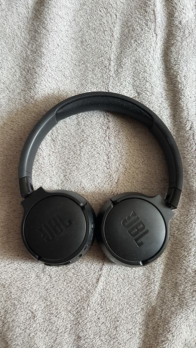 наушники jbl. черные. JBL навушники