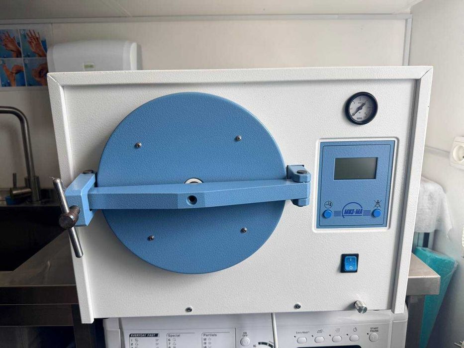 Стерілізатор паровий ГК-20