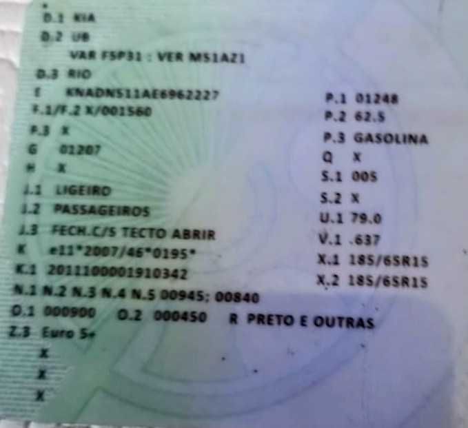 Kia Rio em ótimo estado