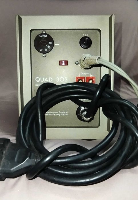 Amplificador Quad 303