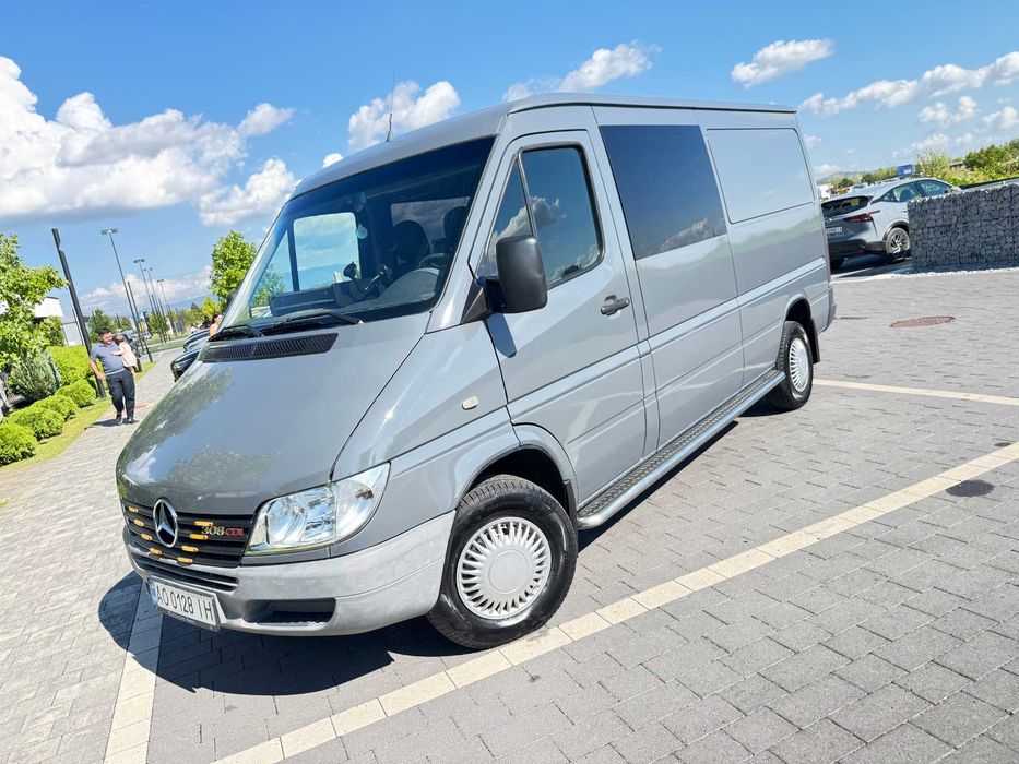 Mercedes-Benz Sprinter 2005