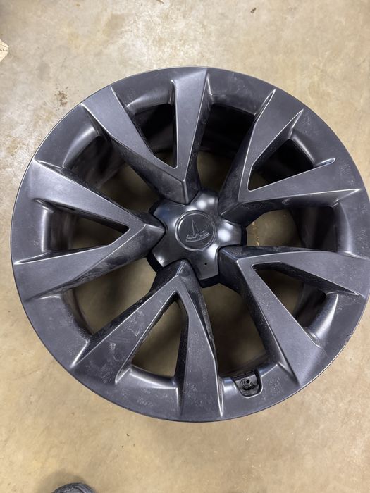 Диск 5x120 R20 Cyberstream Tesla Model X Plaid передній 1620221-00-В